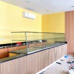 بترينة زجاج